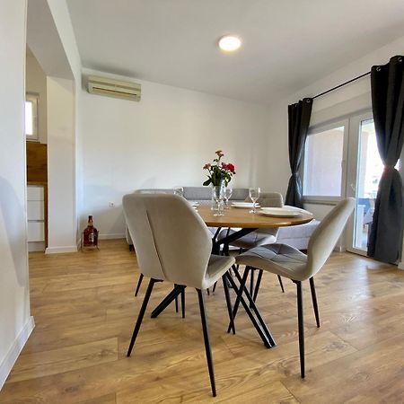 West Apartments Zadar Eksteriør bilde