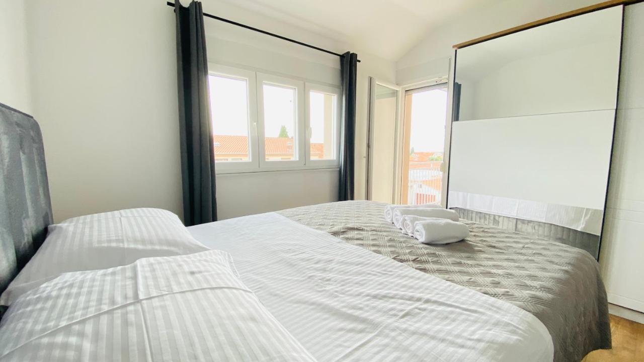 West Apartments Zadar Eksteriør bilde