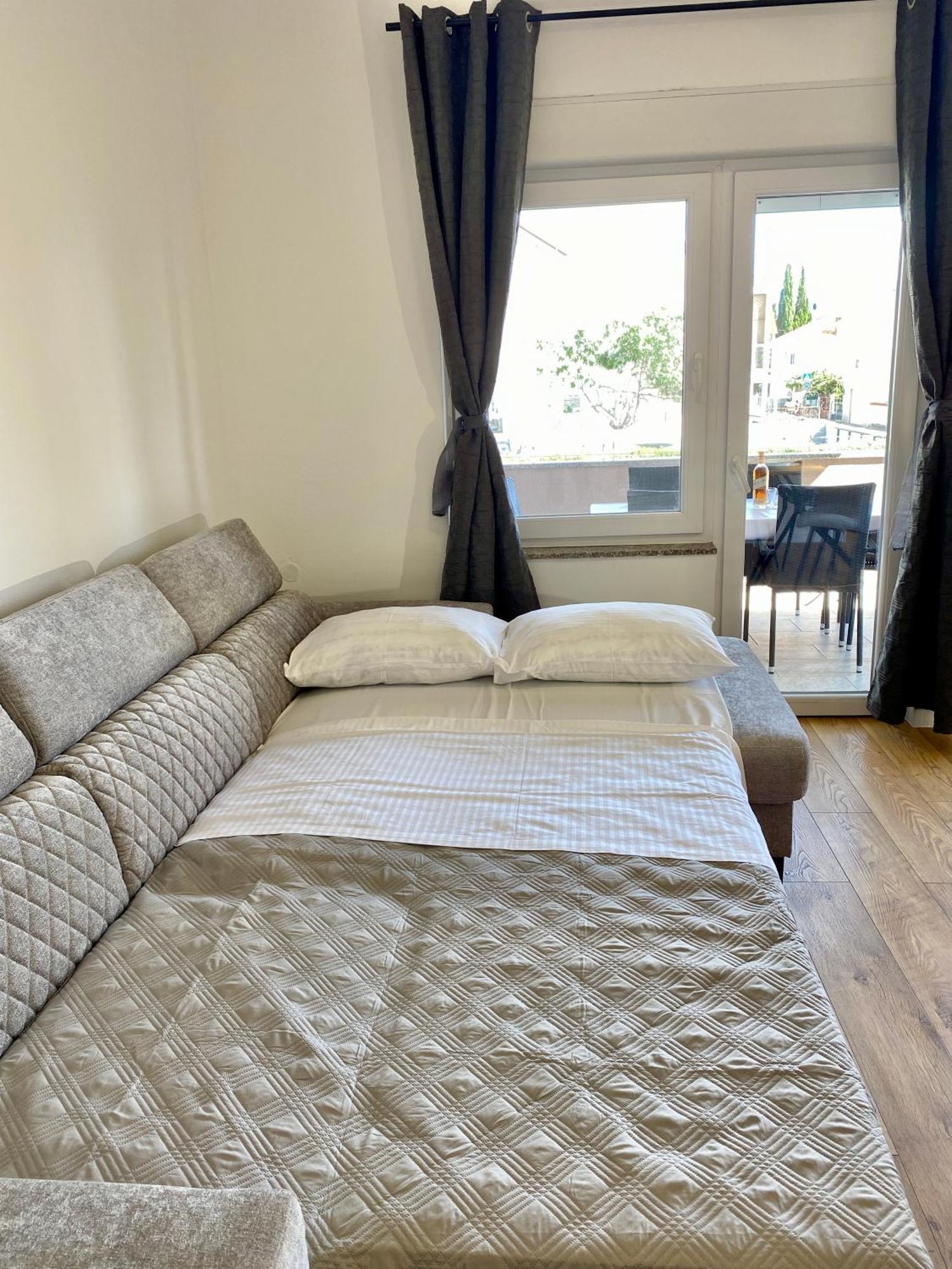 West Apartments Zadar Eksteriør bilde
